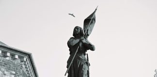 Why Was St Joan Of Arc Burned To Death?