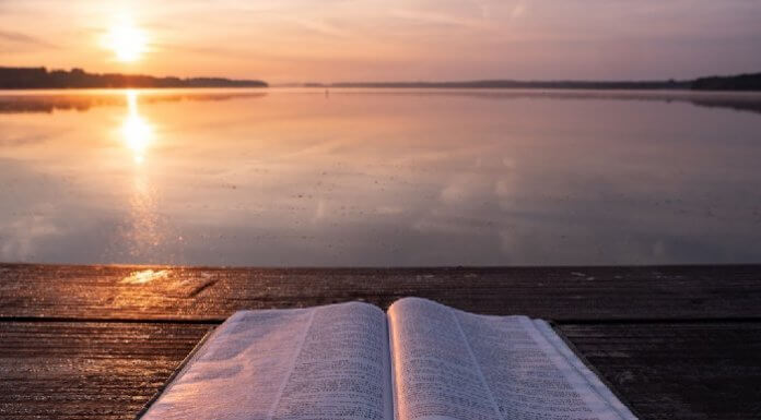 10 Bible Verses for Anxiety to Reclaim Your Peace